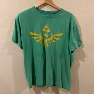 Legend of Zelda Skyward Sword Men’s T-Shirt Triforce Size L Green